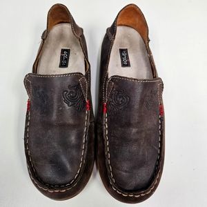 Like New Olukai Nohea Nubuck 20174-4834 Dark Java/Tan US W6 EUR 36